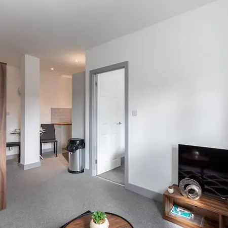 Modern 1 Bedroom Leeds Apartment Leeds (West Yorkshire)