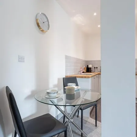 Διαμέρισμα Modern 1 Bedroom