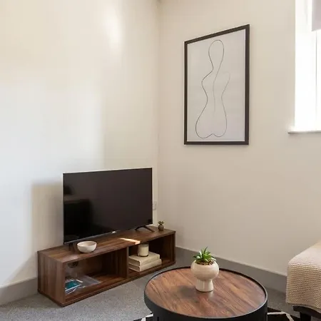 Modern 1 Bedroom